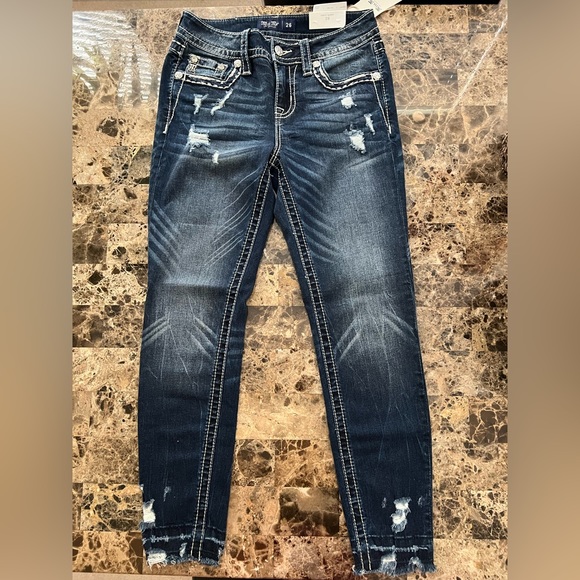 💫NWT💫 Miss Me Mid-Rise Ankle Skinny Jeans Womens Sz 26 Slim Fit Buckle - Picture 2 of 7